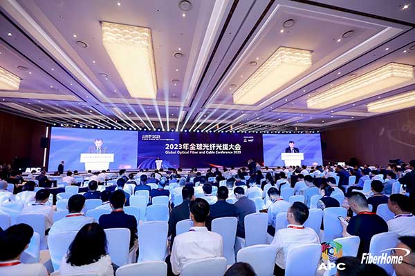 面向生命健康，綠色節(jié)能的新一代光纖涂料 ——飛凱材料發(fā)布第三代光纖涂料R系列產(chǎn)品